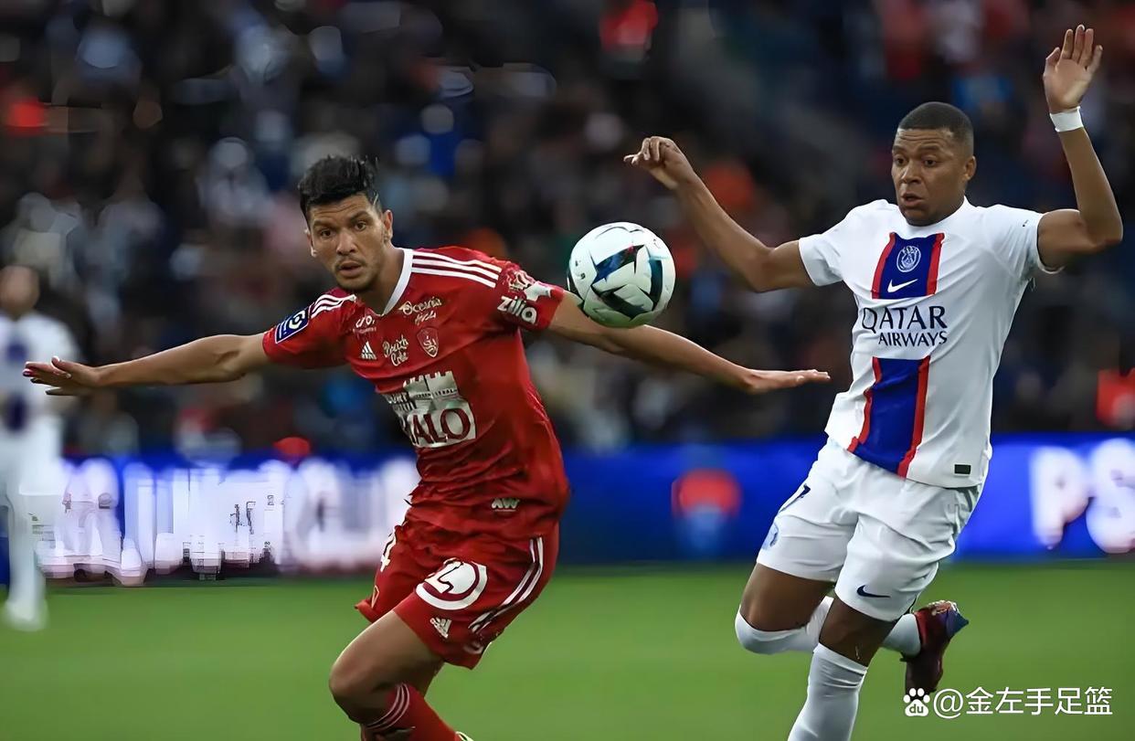 华体会官方网站-阿扎伦卡在巴黎圣日耳曼比赛中险胜比利亚雷亚尔门线救险备战全明星赛，网友：转会期AC米兰造点机会的简单介绍